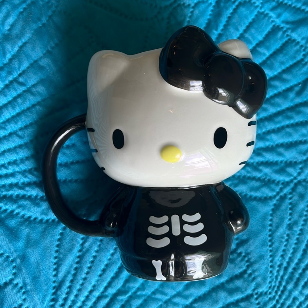 Hello Kitty Halloween Sanrio mug Full Body